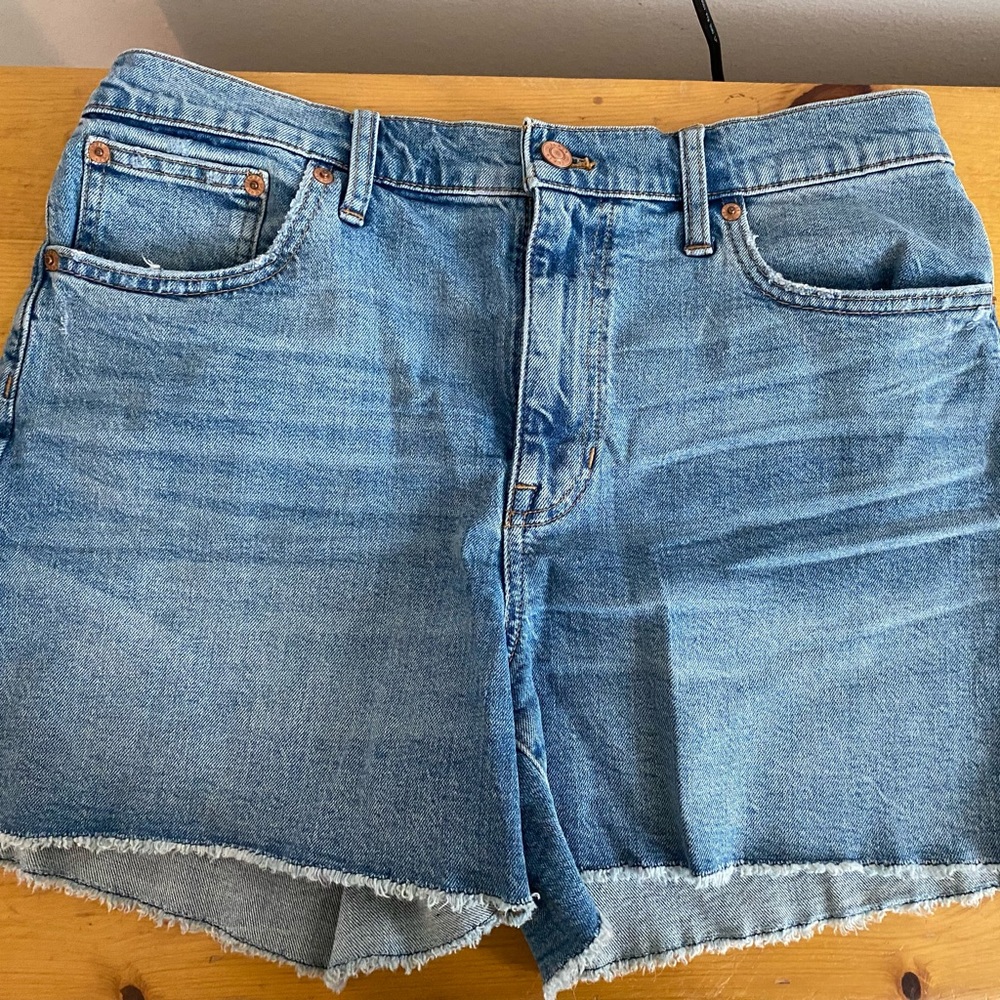 J Crew High-rise denim short in Tea Time wash
